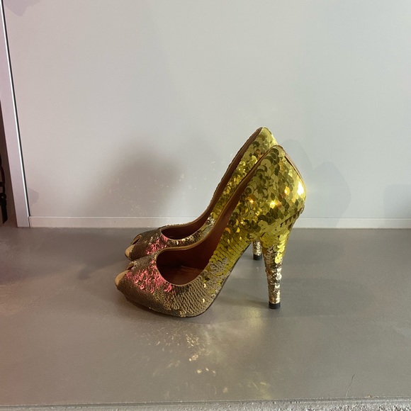Miu Miu Gold Ombré Sequin Peep-Toe Sandals - Picture 4 of 5